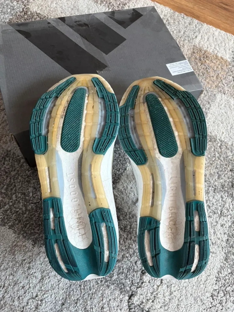 Used Adidas Ultraboost Light bike — image 5 of 7