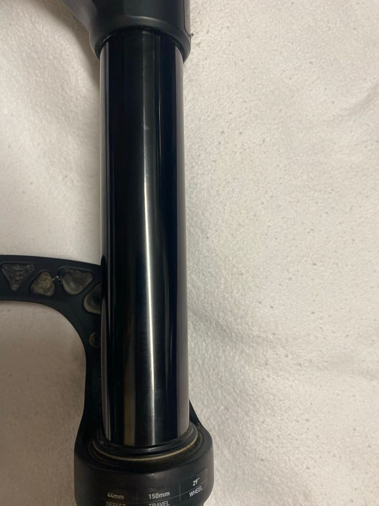 Used Rock Shox lyric select 2024 bike — image 6 of 13