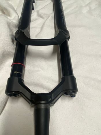 Used Rock Shox lyric select 2024 bike — image 9 of 13