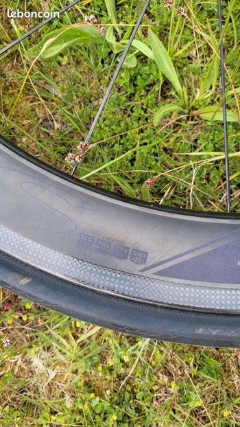 Použité Reynolds Strike SLG Carbon Wheelset bike — obrázek 3 z 3