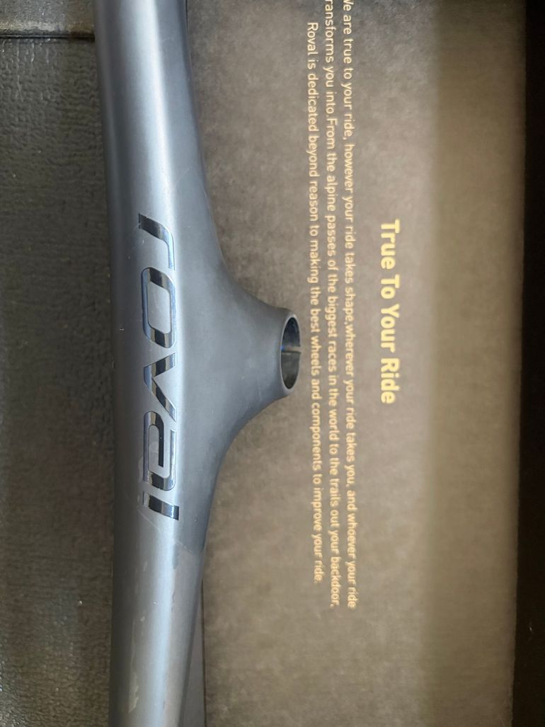 Used Roval Control Cockpit 2025 bike — image 1 of 5