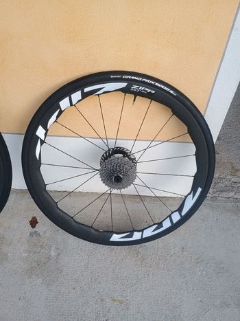 Used Zipp 353 NSW Tubeless Disc-brake Wheelset 2026 bike — image 3 of 7