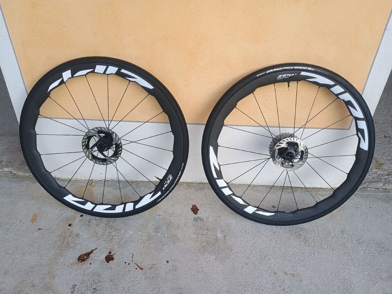Used Zipp 353 NSW Tubeless Disc-brake Wheelset 2026 bike — image 4 of 7
