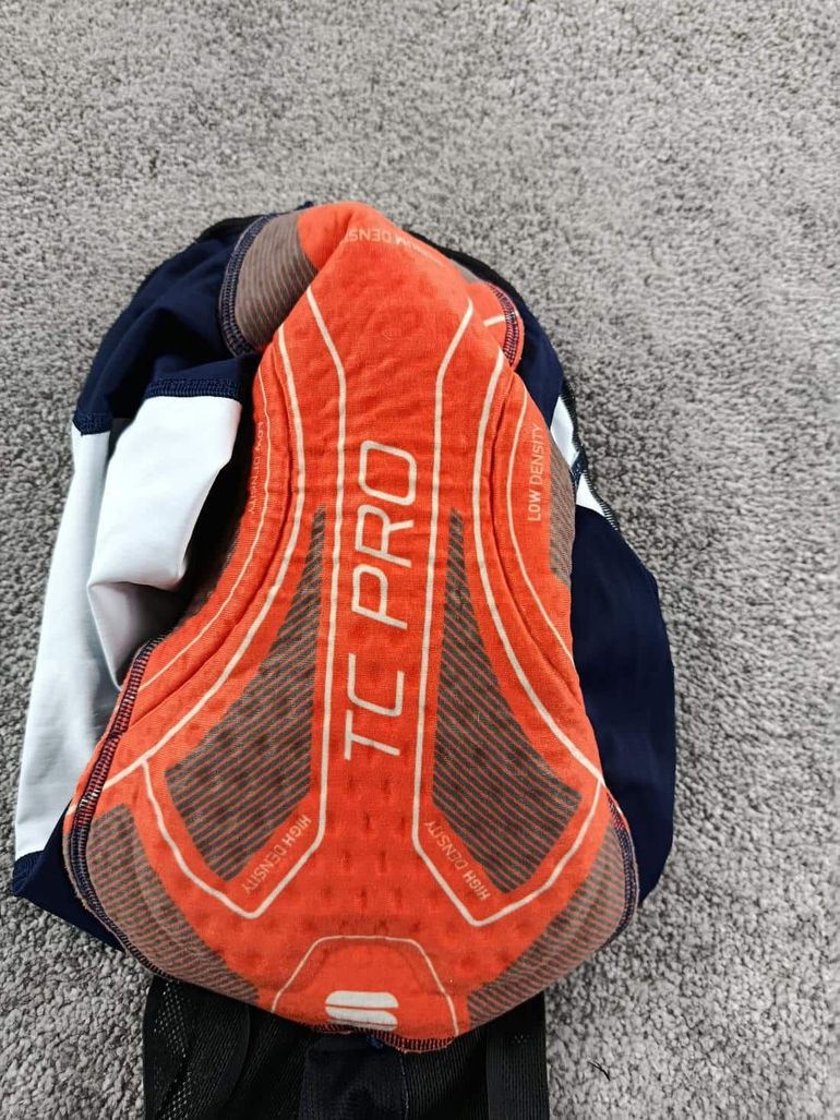 Použité Sportful cuissard court velo homme taille xxl -35 8030 cyclisme route respirant longue distance bike — obrázek 5 z 6
