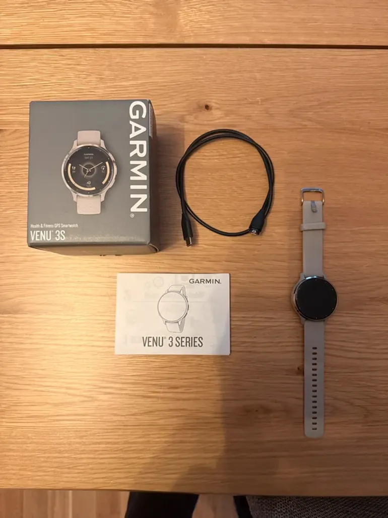 Used Garmin Venu 3S bike — image 1 of 2