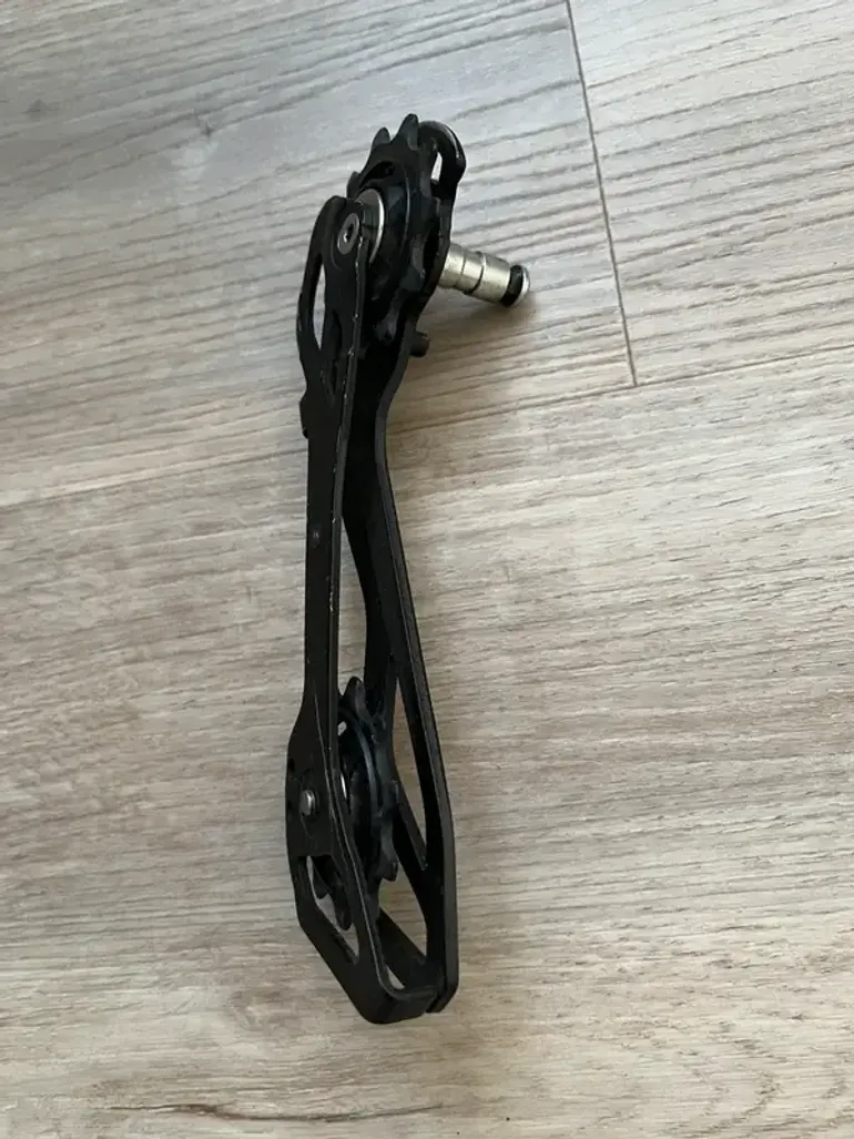 Used Shimano Patilla Cambio 12v 2025 bike — image 3 of 3