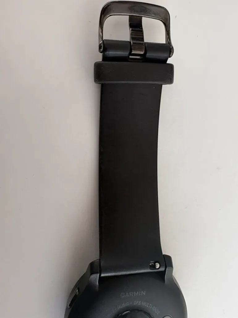 Used Garmin Venu 2 bike — image 5 of 10