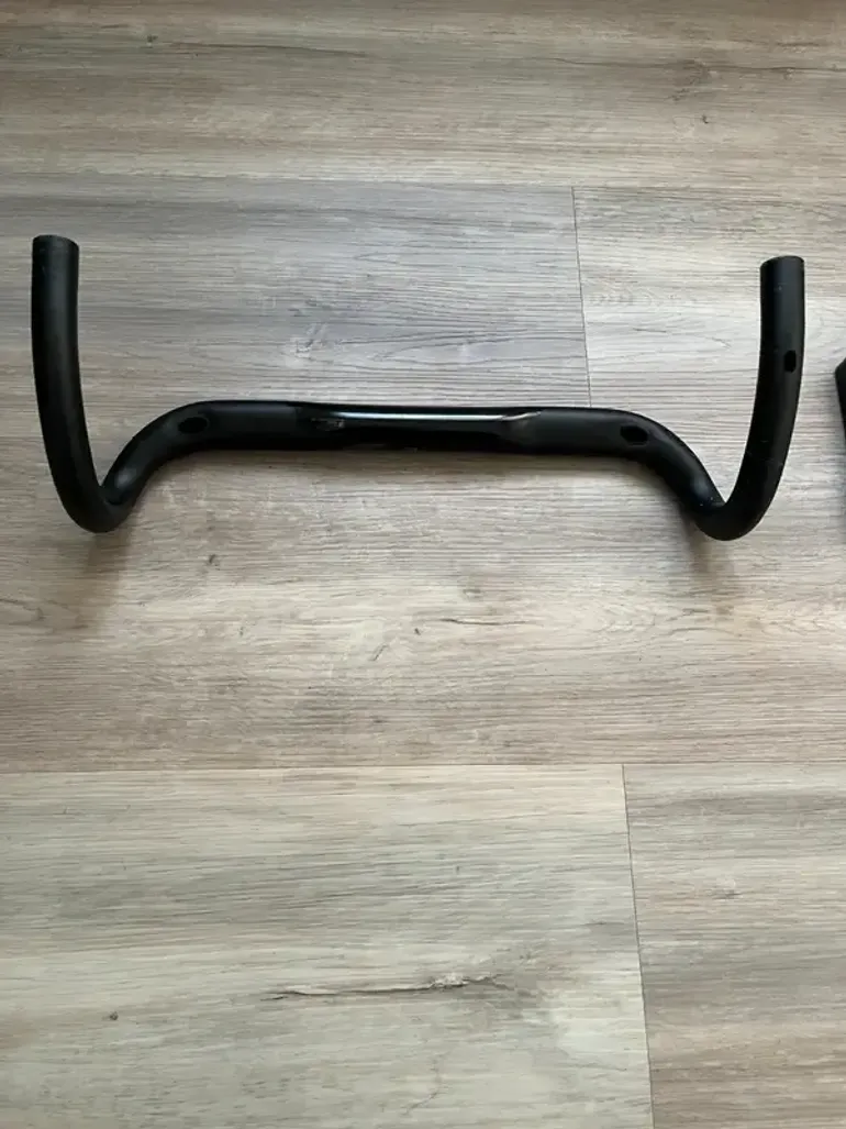 Used Fsa Energy Compact Handlebar 2025 bike — image 4 of 9
