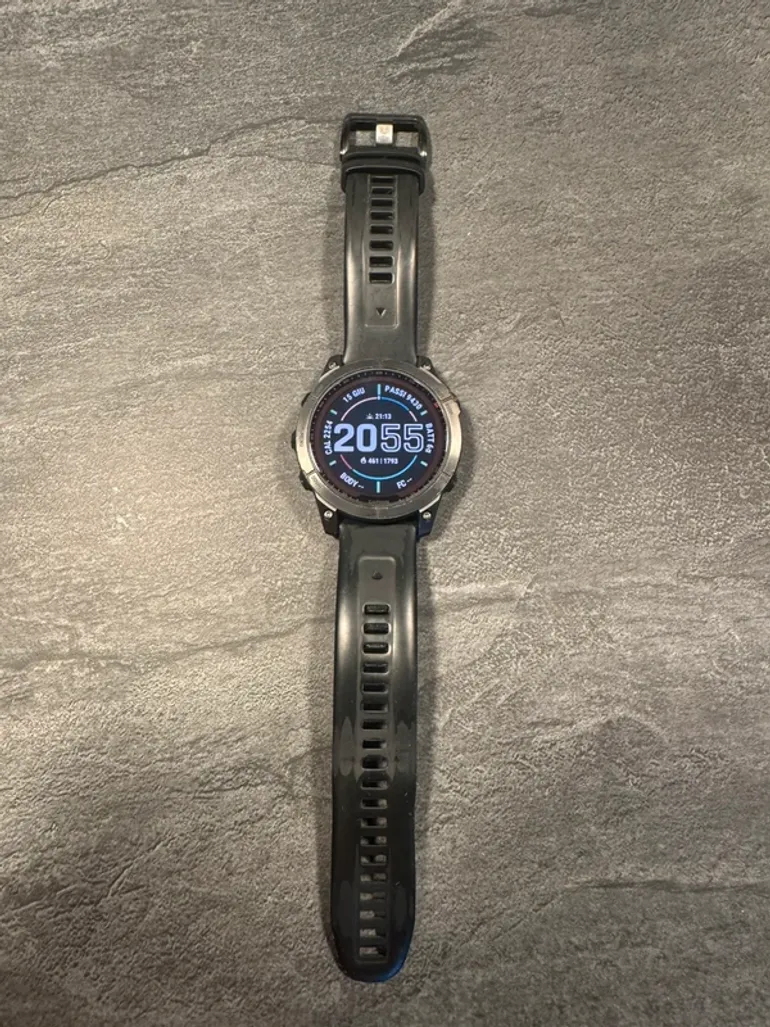 Used Garmin Fenix 7 Sapphire Solar bike — image 3 of 6