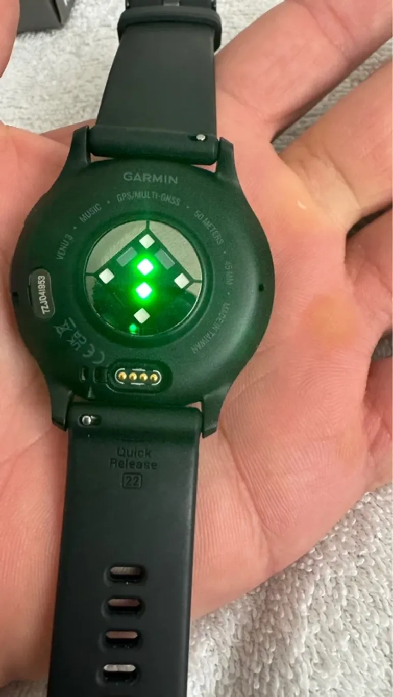 Used Garmin Venu 3 bike — image 3 of 14