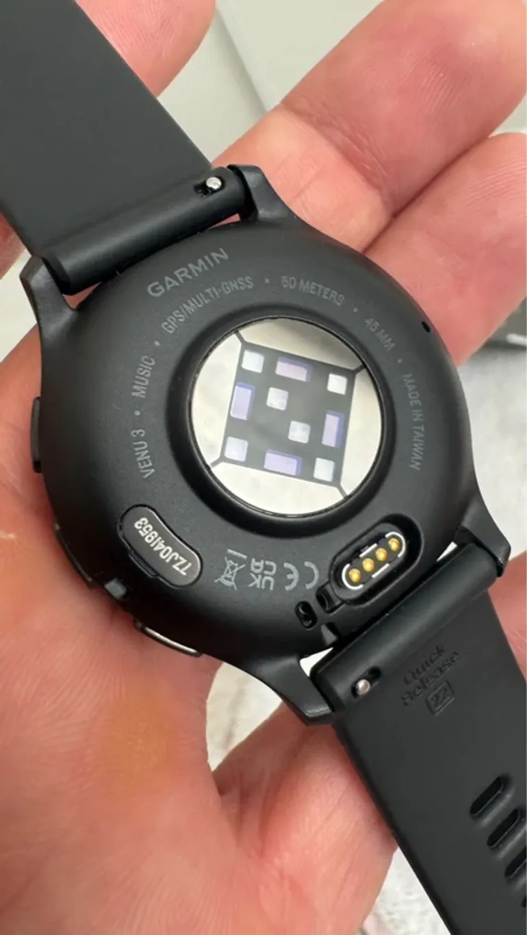 Used Garmin Venu 3 bike — image 13 of 14