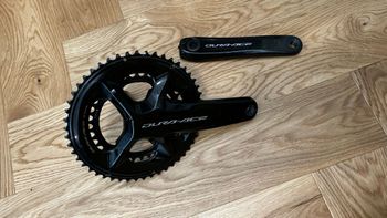 Used Shimano FC-R9200 Crankset 172.5mm 50/34 2024 bike