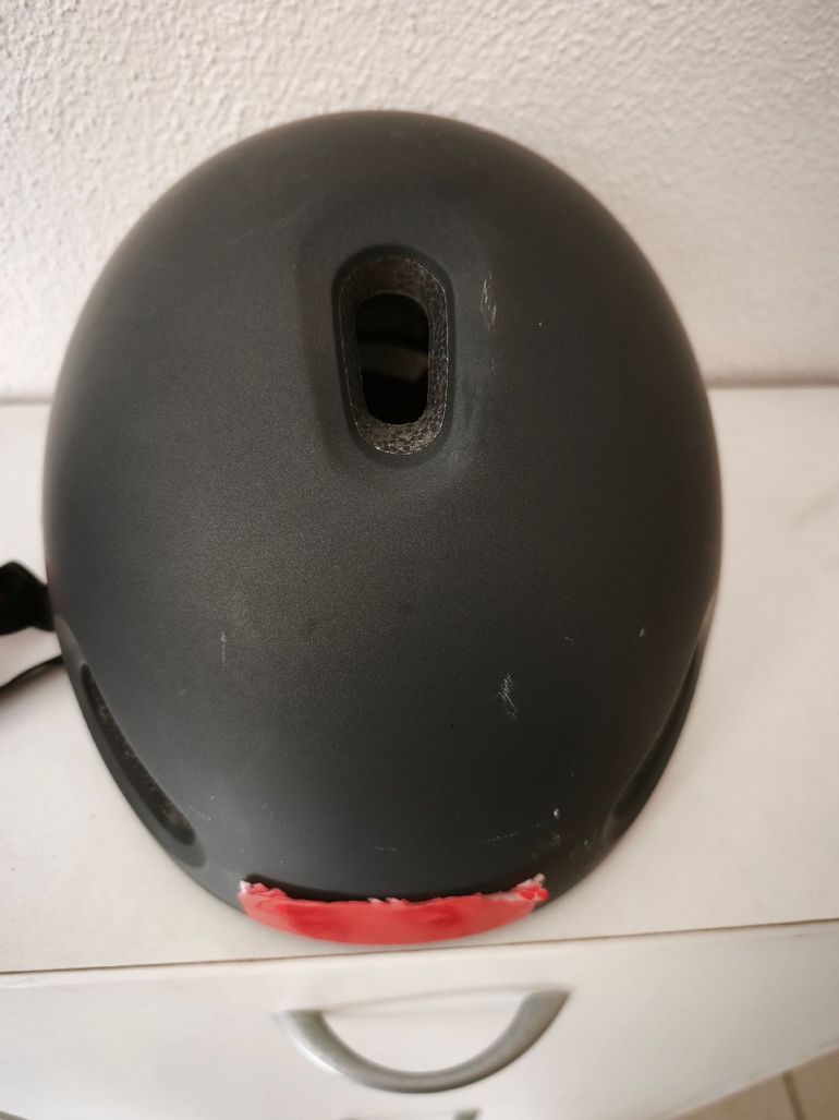 Used Xiaomi Casco Helmet 2025 bike — image 1 of 5