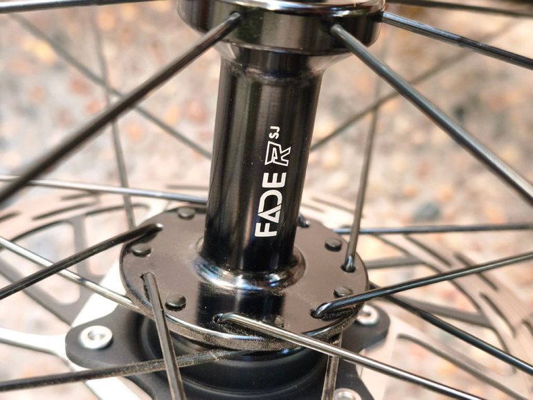Używany Newmen Advanced G.34 28" CL 12x142 FADE R SRAM XDR Wheelset 2026 bike — zdjęcie 7 z 9