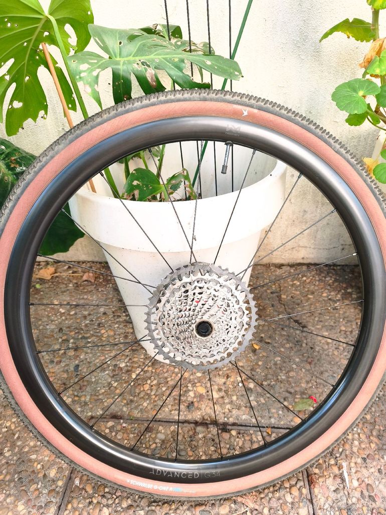 Używany Newmen Advanced G.34 28" CL 12x142 FADE R SRAM XDR Wheelset 2026 bike — zdjęcie 2 z 9