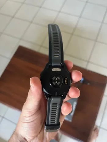 Used Garmin Forerunner 165 bike — image 4 of 5