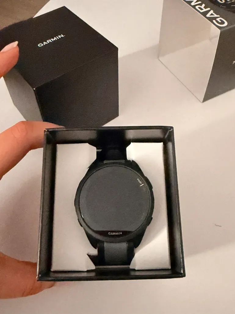 Used Garmin Forerunner 165 bike — image 3 of 4
