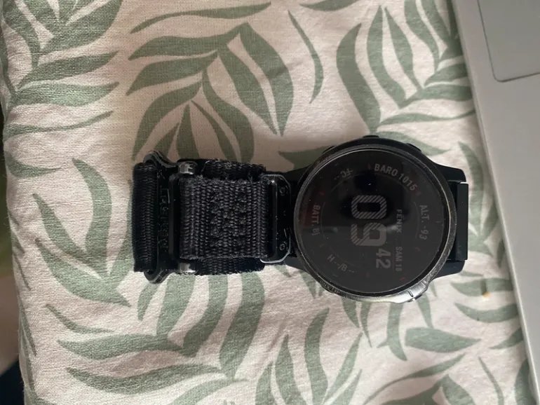 Garmin Fenix 6S Pro bike d'occasion — image 1 sur 9