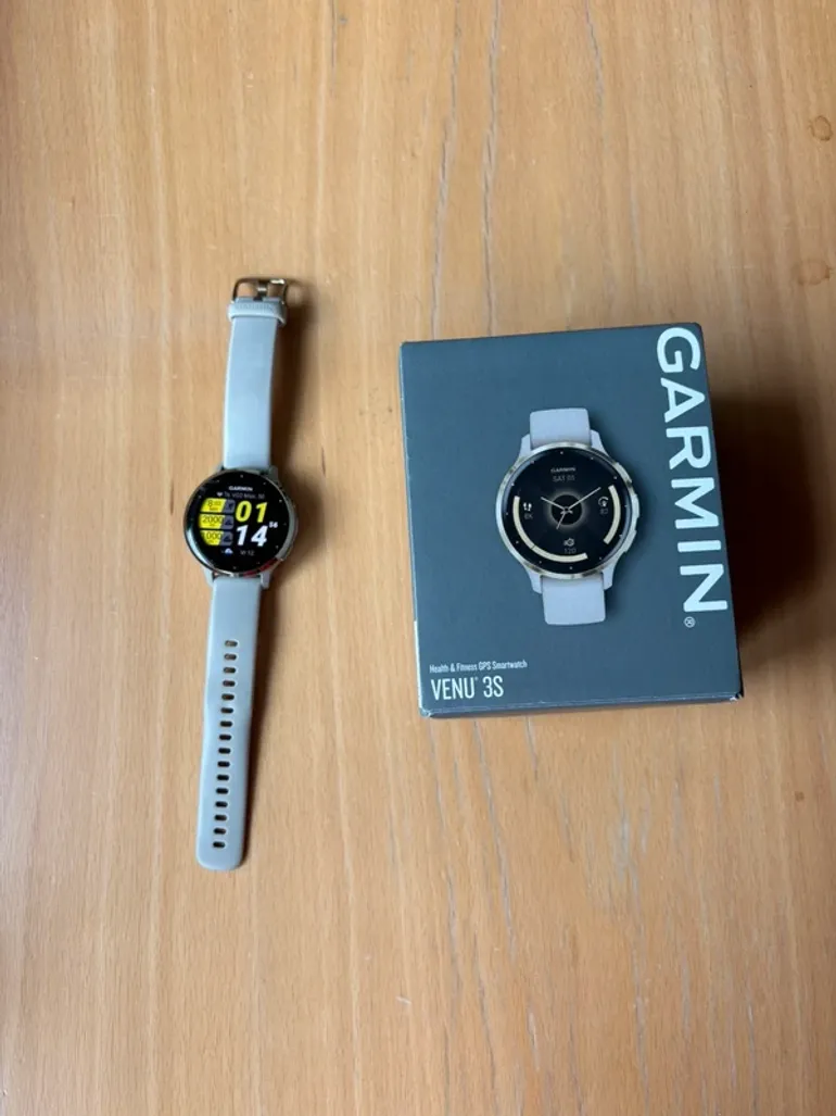 Garmin Venu 3S bike d'occasion — image 1 sur 5