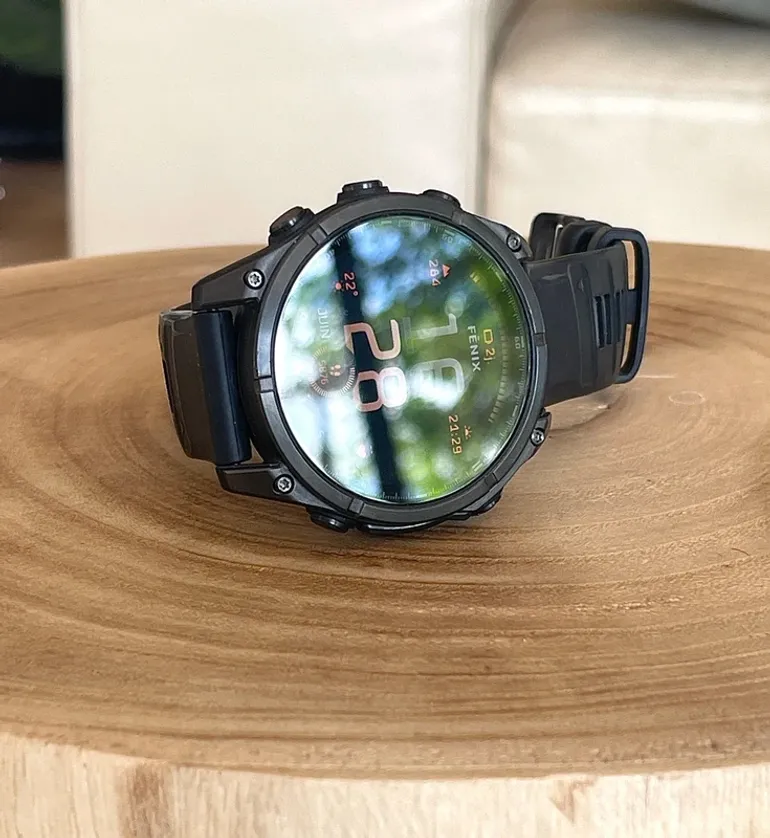 Garmin Fenix 8 47mm AMOLED Titanium Sapphire 2025 bike d'occasion — image 4 sur 5