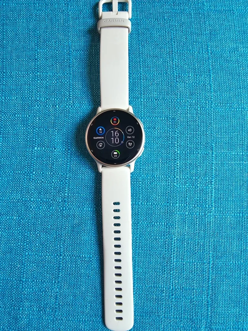 Used Garmin Vivoactive 5 Electronics