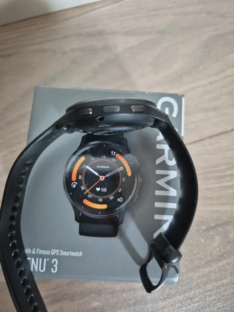Garmin Venu 3 bike d'occasion — image 2 sur 5