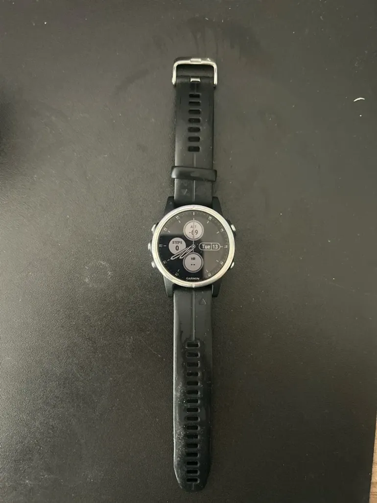 Used Garmin Fenix 5S bike — image 1 of 4
