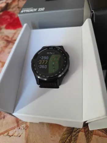 Used Garmin Approach S50 bike — image 3 of 4