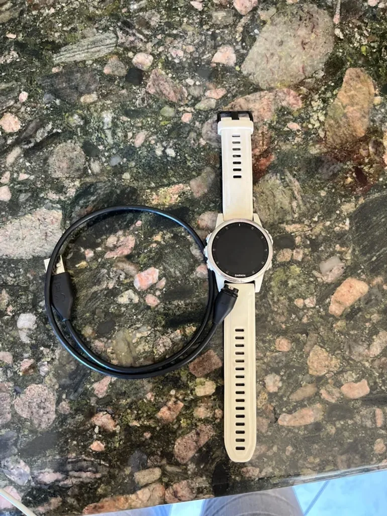 Used Garmin Fenix 5S Plus bike — image 2 of 3