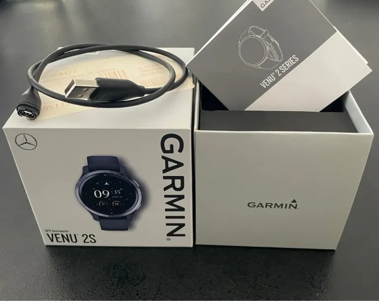 Garmin Venu 2S bike d'occasion — image 2 sur 5