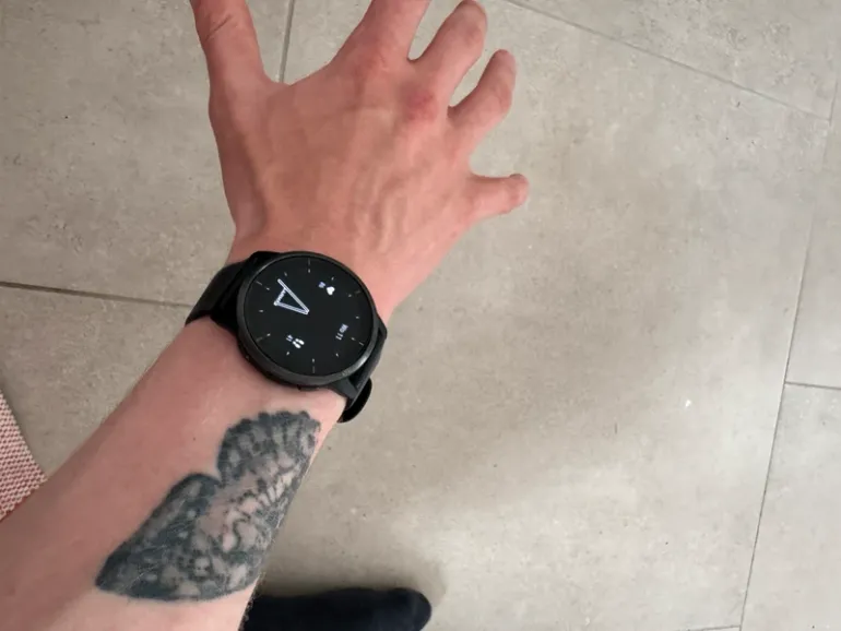 Garmin Venu 2 bike d'occasion — image 3 sur 5