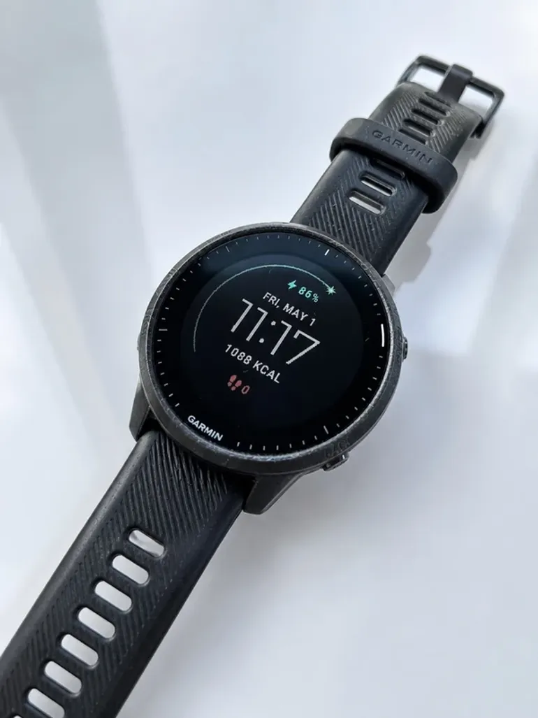 Used Garmin Forerunner 945 LTE bike — image 2 of 3