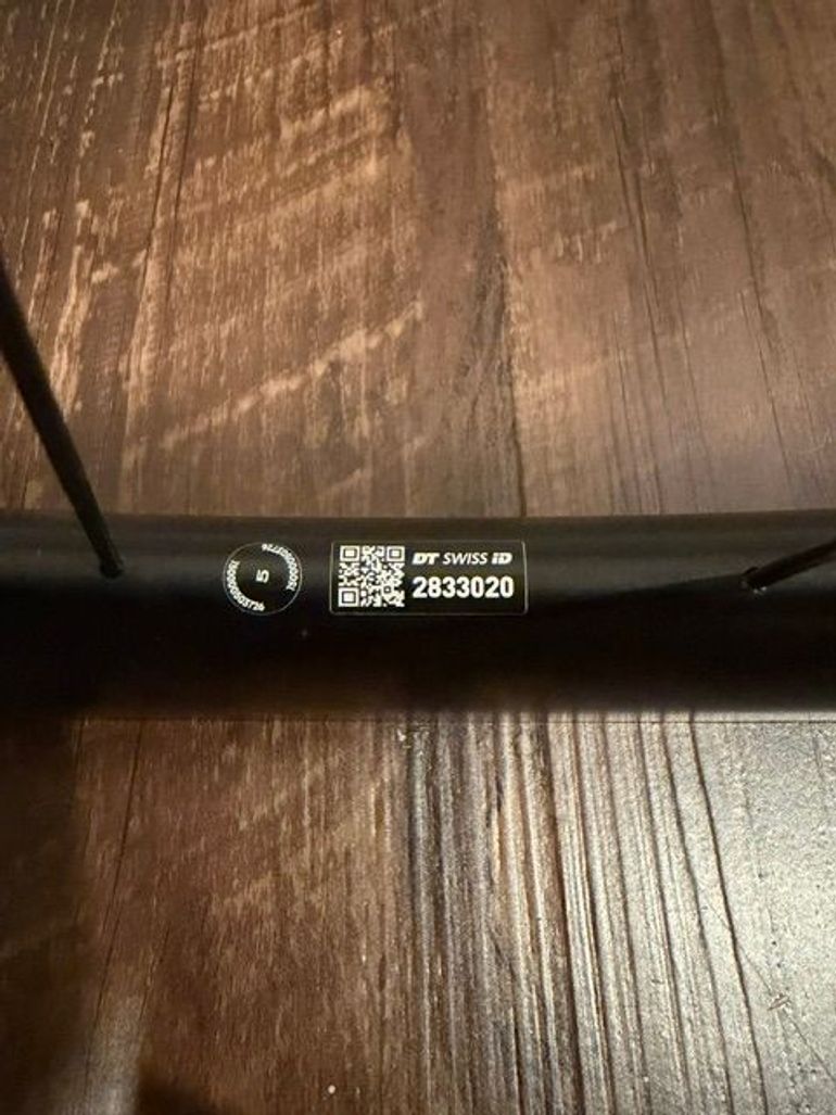 Used Dt Swiss ARC 1600 Dicut DB 50 Wheelset bike — image 4 of 11