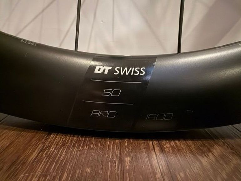 Used Dt Swiss ARC 1600 Dicut DB 50 Wheelset bike — image 5 of 11
