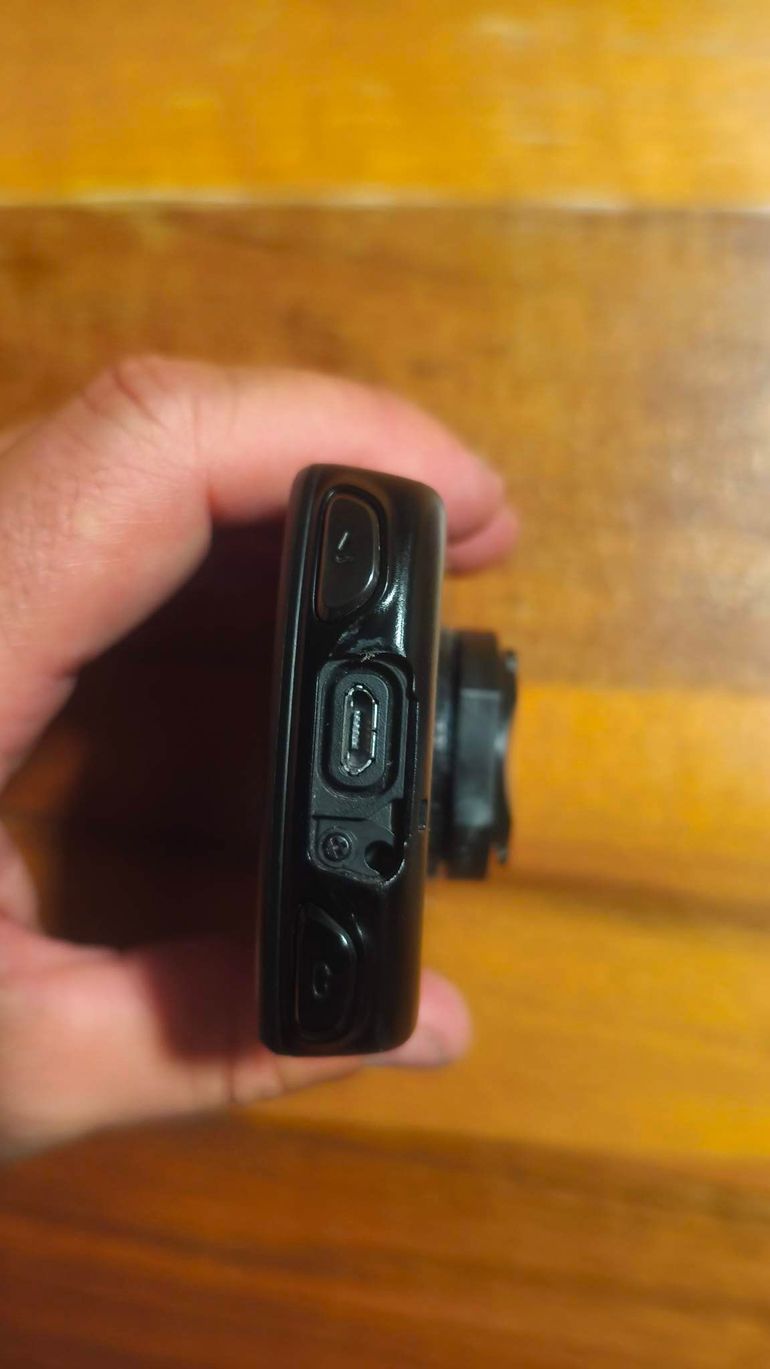 Used Garmin Edge 1030 GPS Bike Computer bike — image 13 of 13