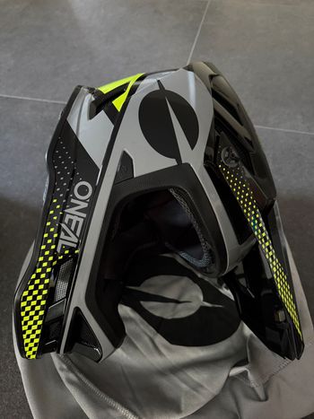 Used O‘neal Fullface Helm Downhill XL 2024 bike — image 4 of 5