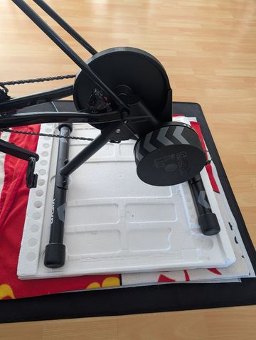 Gebrauchtes Wahoo KICKR CORE 2024 bike — Bild 6 von 7