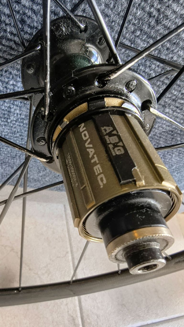 Używany No brand Carbon Wheels bike — zdjęcie 2 z 10