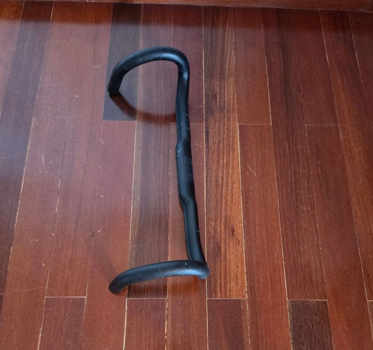 Used Newmen Handlebar Carbon 420mm 2024 bike — image 4 of 4