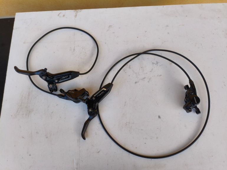 Używany Sram Level Disc Brake 2024 bike — zdjęcie 1 z 4