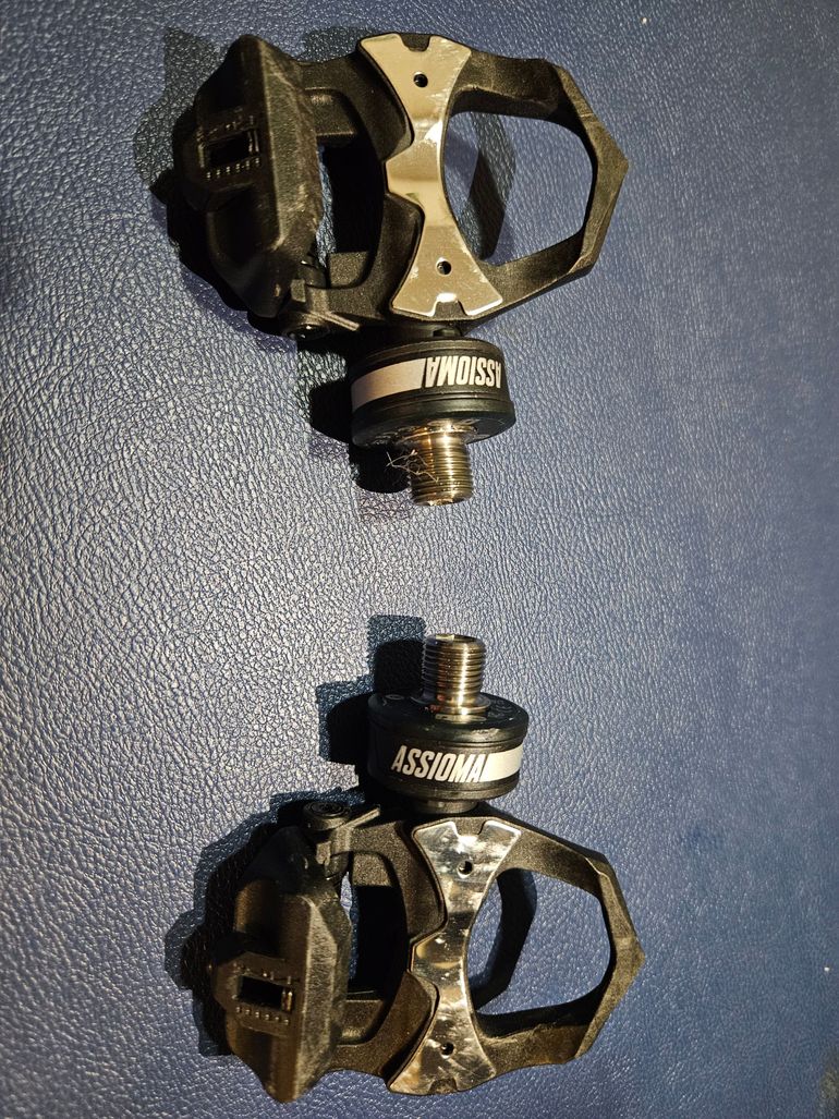 Used ASSIOMA Power Pedals 2024 bike — image 3 of 4