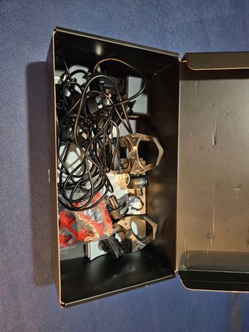 Used ASSIOMA Power Pedals 2024 bike — image 4 of 4