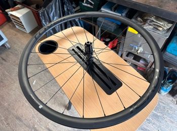 Used Roval Alpinist CL1 Wheelset 2021 bike — image 7 of 19