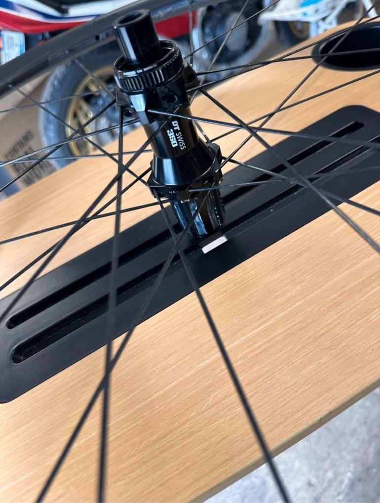 Used Roval Alpinist CL1 Wheelset 2021 bike — image 6 of 19