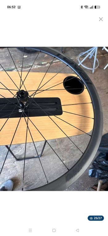 Used Roval Alpinist CL1 Wheelset 2021 bike — image 17 of 19