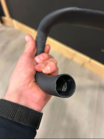 Used Specialized Roval Rapide Handlebar 2024 bike — image 4 of 4
