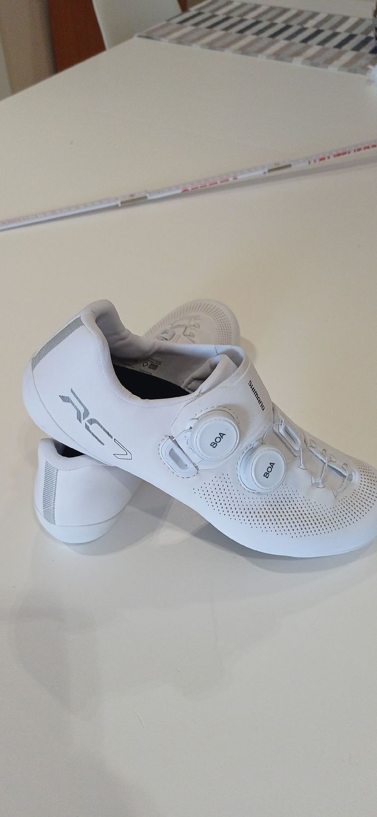 Used Shimano RC7 Donna 39 2026 bike — image 1 of 7