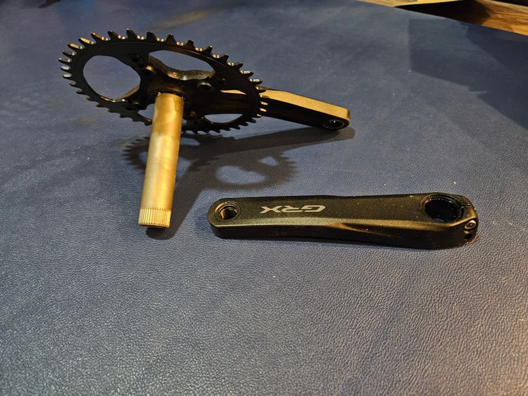 Used Shimano Front Chain Wheel and Crank 2025 bike — image 2 of 5