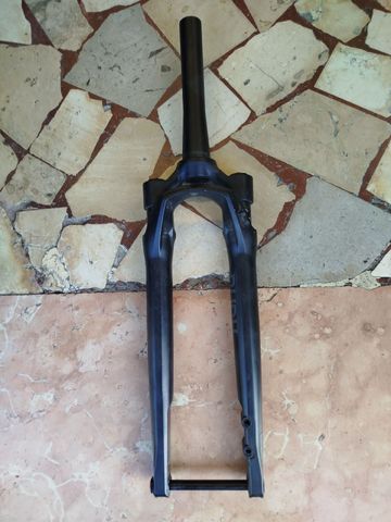 RockShox Rudy Ultimate Race Day 28" 30mm Kwiqsand 2025 Fork d'occasion