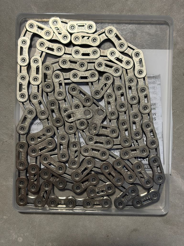 Używany Sram Force Chain 12/13v XPLR 114 links 2026 bike — zdjęcie 3 z 3